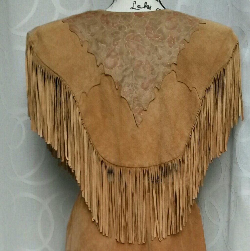 Pocahontas costume🎃                    ❤💕🌴 Leather City💕❤